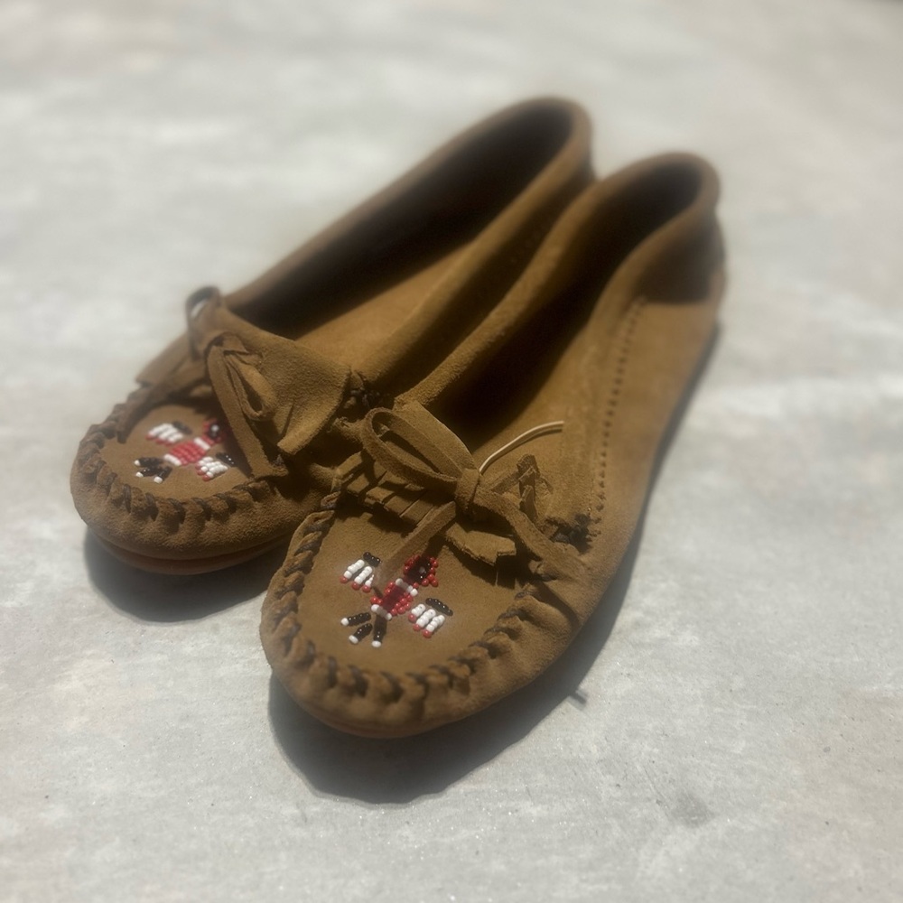 Minnetonka Tan Moccasins with Embroidery